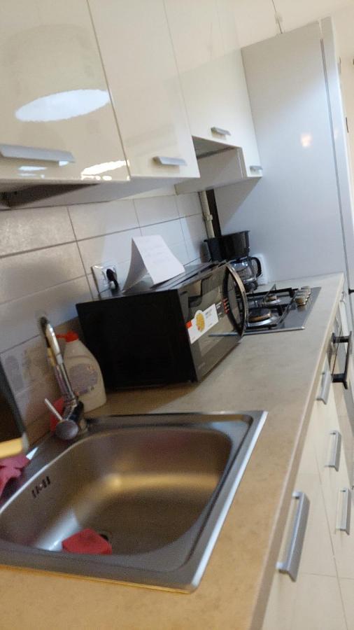 Lexy'S Apartment Brasov Phòng bức ảnh