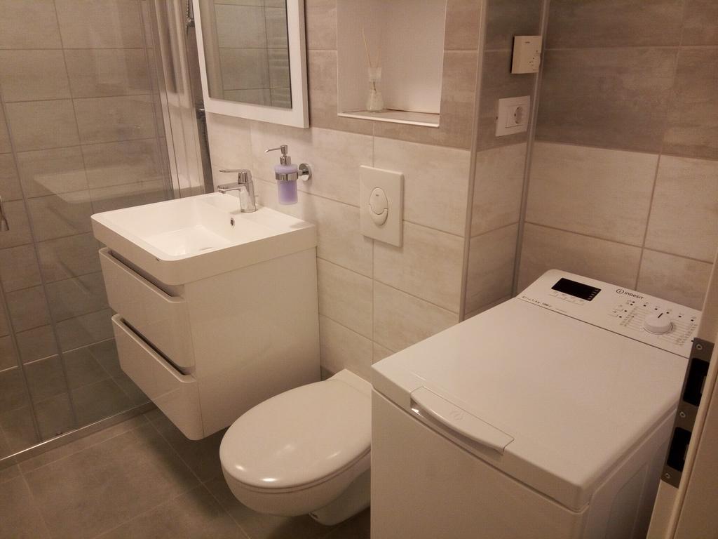 Lexy'S Apartment Brasov Ngoại thất bức ảnh